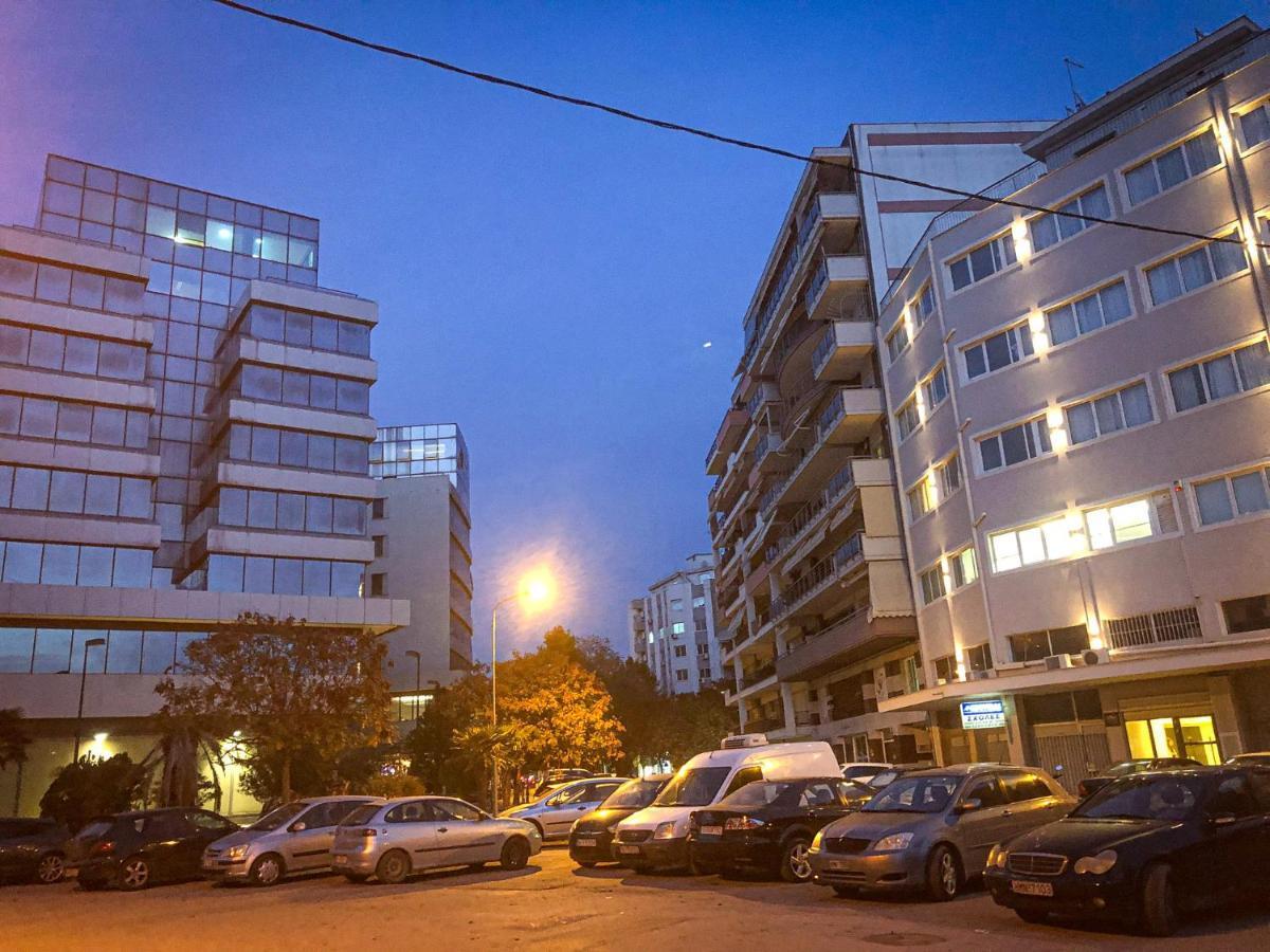 La Place De La Gare Suites - New Subway Station Thessaloniki Buitenkant foto
